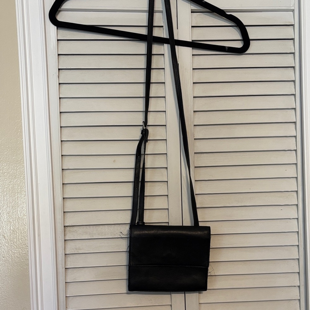Mossimo Supply Co. Black Shoulder Bag